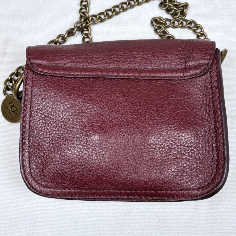 UGG Burgundy Brooklyn Pebbled  Leather Mini Crossbody Bag Turn Lock Chain Strap - Picture 4 of 16